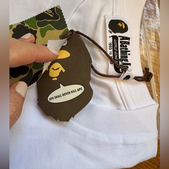 NWT【Bape】MULTI LOGO BIG APE HEAD RELAXED FIT TEE Mens XL - Picture 14 of 14